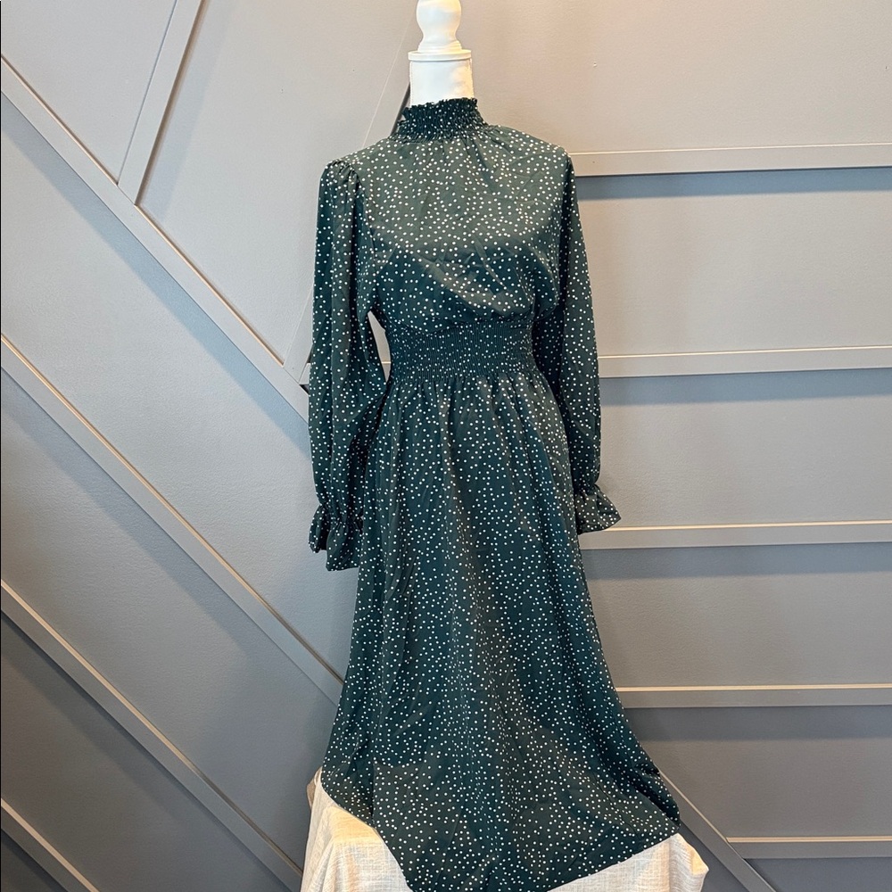 SHEIN Dark Green Long Sleeve Dress with Dots (m)